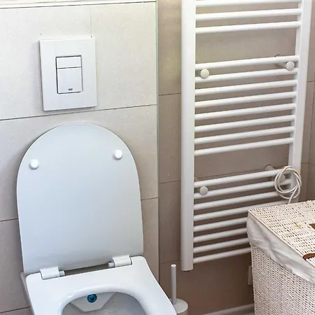 Prázdninový dům Tranquil Luxe Thermal Escape Mobile - Premium Mobile With Terrace