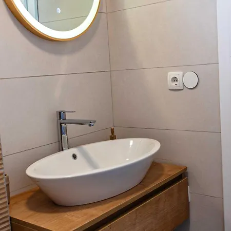 Prázdninový dům Tranquil Luxe Thermal Escape Mobile - Premium Mobile With Terrace Mostec