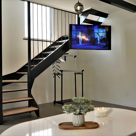 Prázdninový dům Tranquil Luxe Thermal Escape Mobile - Premium Mobile With Terrace *
